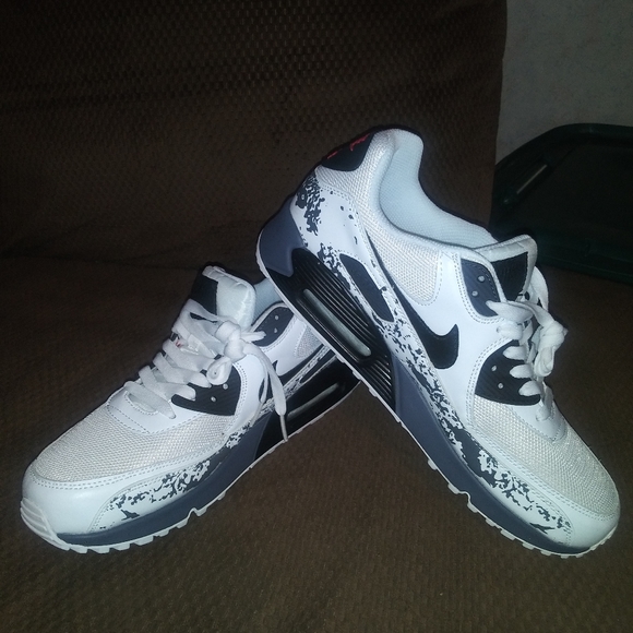 - New air max 90 grey gravel - Picture 5 of 6